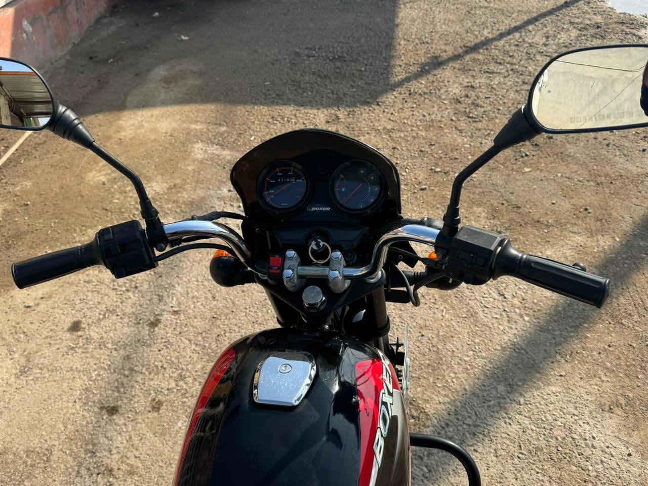 السلام عليكم دراجة بوكسر للبيع موديل 2021مرقمه رقم ديالى تحويل مباشر دراجة خير من الله مكينه بلاديه ممفتوحه السعر 1800 وبيها مجال العنوان ديالى بعقوبه ***********
