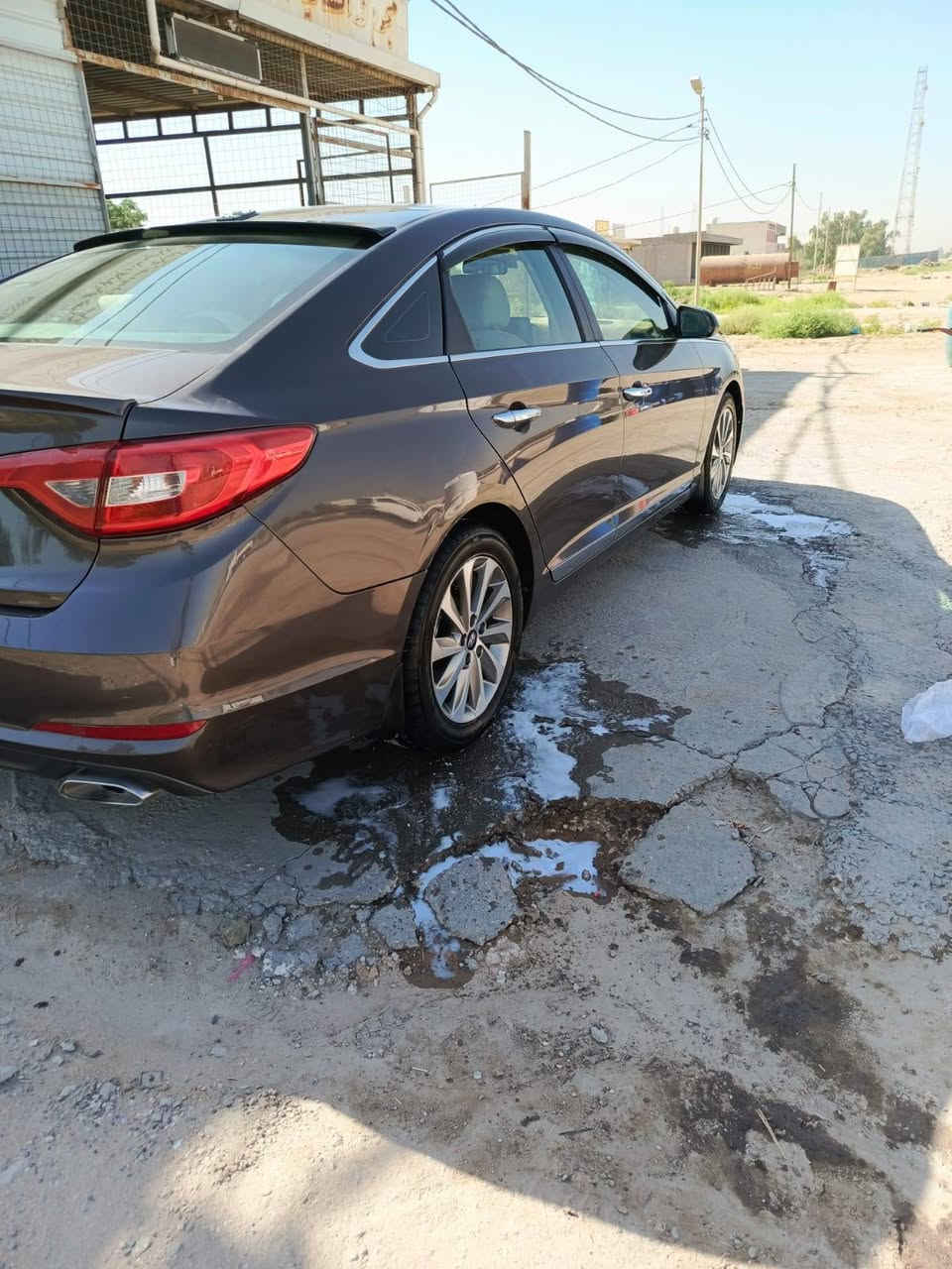 بيع سيارة سوناتة موتيل 17 بسمي موصفت معروفة مكينة 2400 كفالة ماعتة كلير جاملق فقط سيارة جتيتة مال جناي نظيفة احل من صورة سعر 113 :***********
