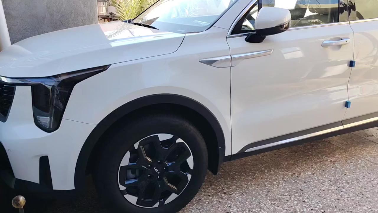 سلام عليكم سورنتو ٢٠٢٥ ماشي ٨٠٠٠ سياره جديده مكفوله كفاله عامه من كلشي ابسمي 
العنوان بغداد قرب مجمع بسمايه مكينه ٤ سلندر سعر المطلوب ٢٨٠ غير متواجد على فيس ***********
