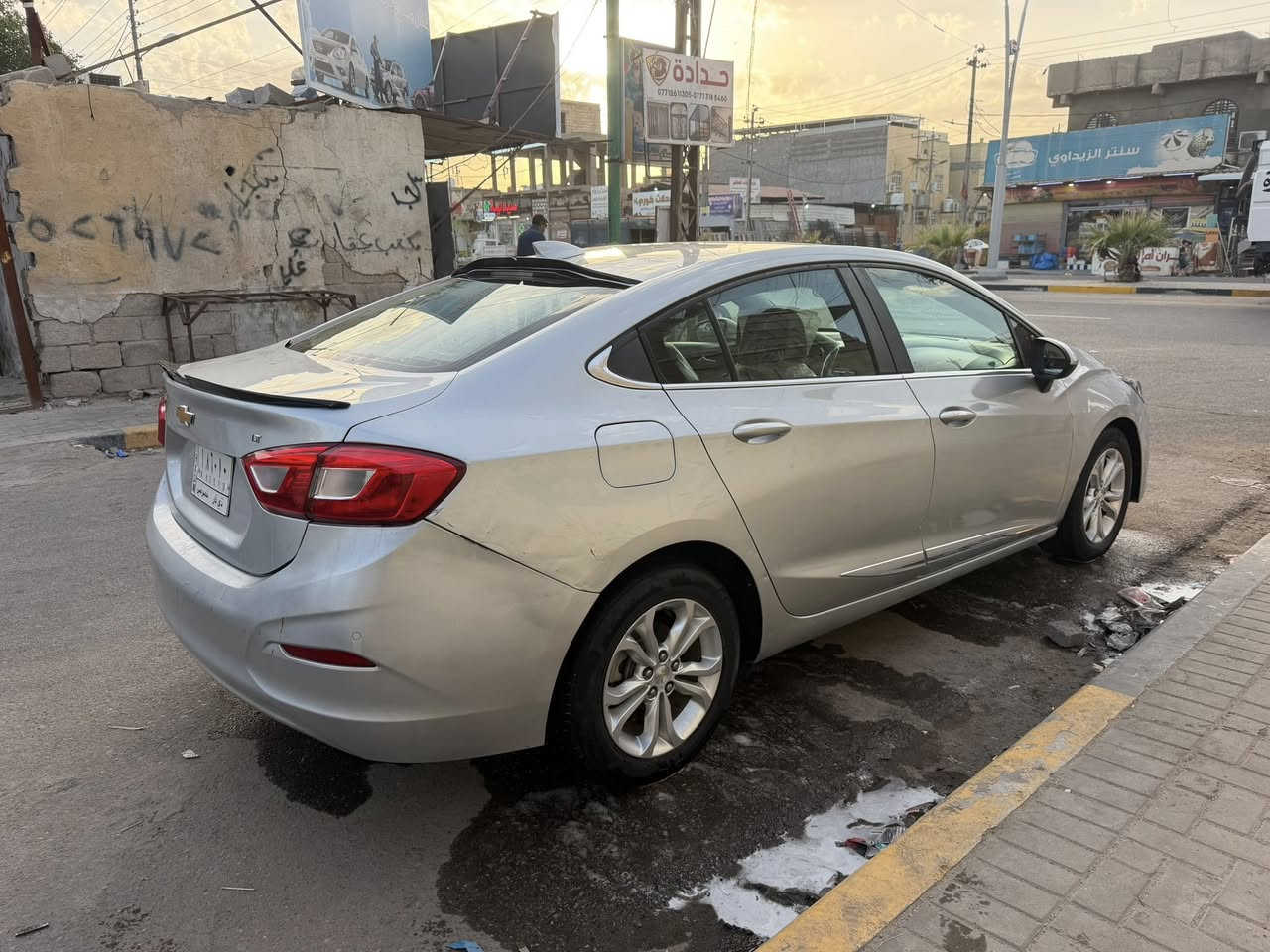 سلام شفر اكروز موديل 19 حره بسمنه حادثها بنيد وبيها بارد شبر مكينه كير حداده تبريد كامله سعر 80 المكان البصره ***********
