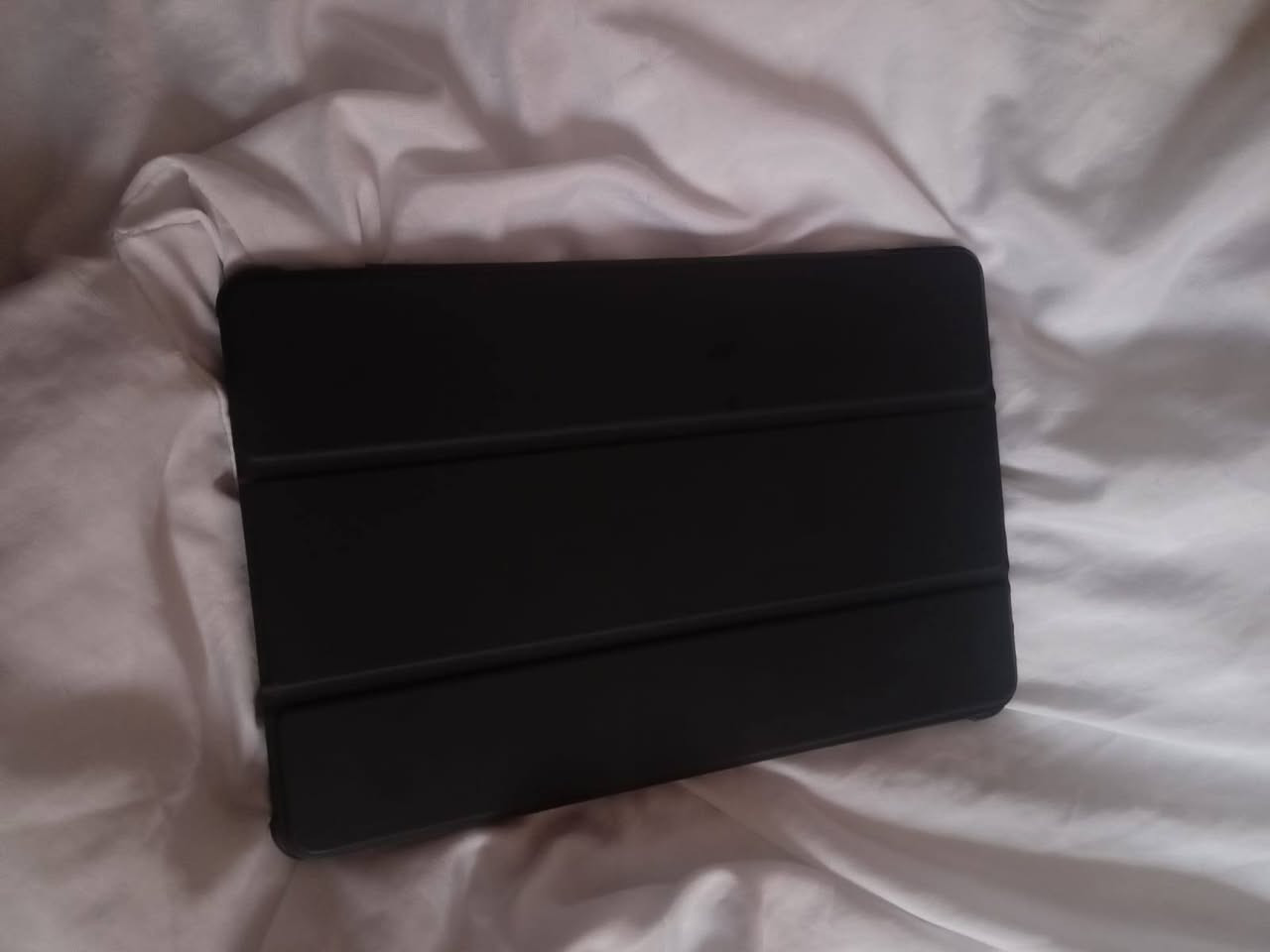 Tab 9
مساحه 256غيغابايت 

بطاريه 8200mAh

السعر ٢٨٠ بعده جديد
***********
