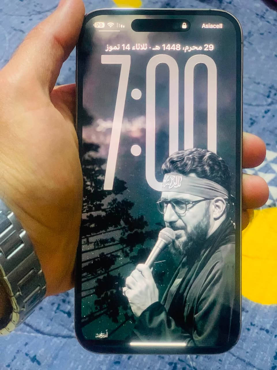 سلام وعليكم من رخصت ابو لكروب جهاز 14برو ماكس مبدل شاشه بس ولبطاريه كدام عينك 55جهاز مال لبيت لو مامحداجين مانبيعه جهاز نضيف اخو جديد والله  
سعر 525وبي مجال قليل 
بكاني لبصرة لدير 
لرقم***********
وبيهن واساب
***********
واني بختمتكم
وماعندي توصيل اسف
