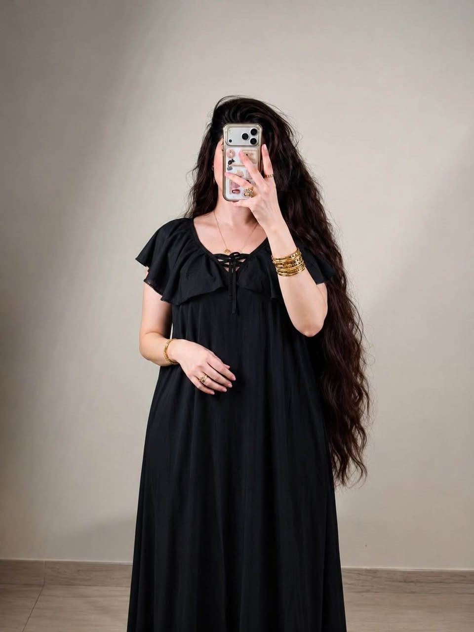 دشداشة بسواد فاحم ملكي 🖤🖤

تصميم ناعم ومرتب يبرز الأنوثة بذوق راقي 🖤
قماش خفيف ومريح بقصة انسيابية تجنن ❤️ 

القياسات / فري سايز تلبس من وزن 50 الى 80 كيلو ✔️

🚘يوجد خدمة توصيل لجميع محافظات العراق ٤ الاف🚘 بغداد, العراق


**إذا كنت صاحب هذا الإعلان وتريد حذفه لأي سبب، رجاءا أرسل رسالة إلى الدعم الفني**
