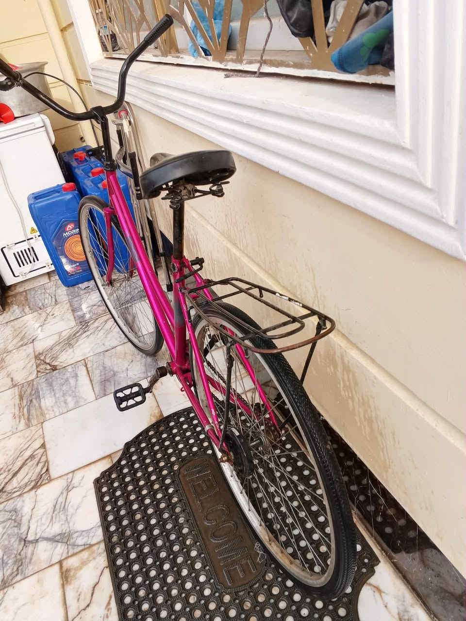 باسكل نضيف مرتب +تايرات جديدات
مكاني كربلاء حي الرساله 
شراي يجي خاص مو شراي لايجيني ويتعبني سعره خاص


**إذا كنت صاحب هذا الإعلان وتريد حذفه لأي سبب، رجاءا أرسل رسالة إلى الدعم الفني**