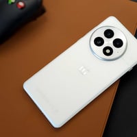 ون بلص 13 واحد تيرا لون ابيض بطارية 100 غراض ممفتوحه صيني روم عالمي نظ...