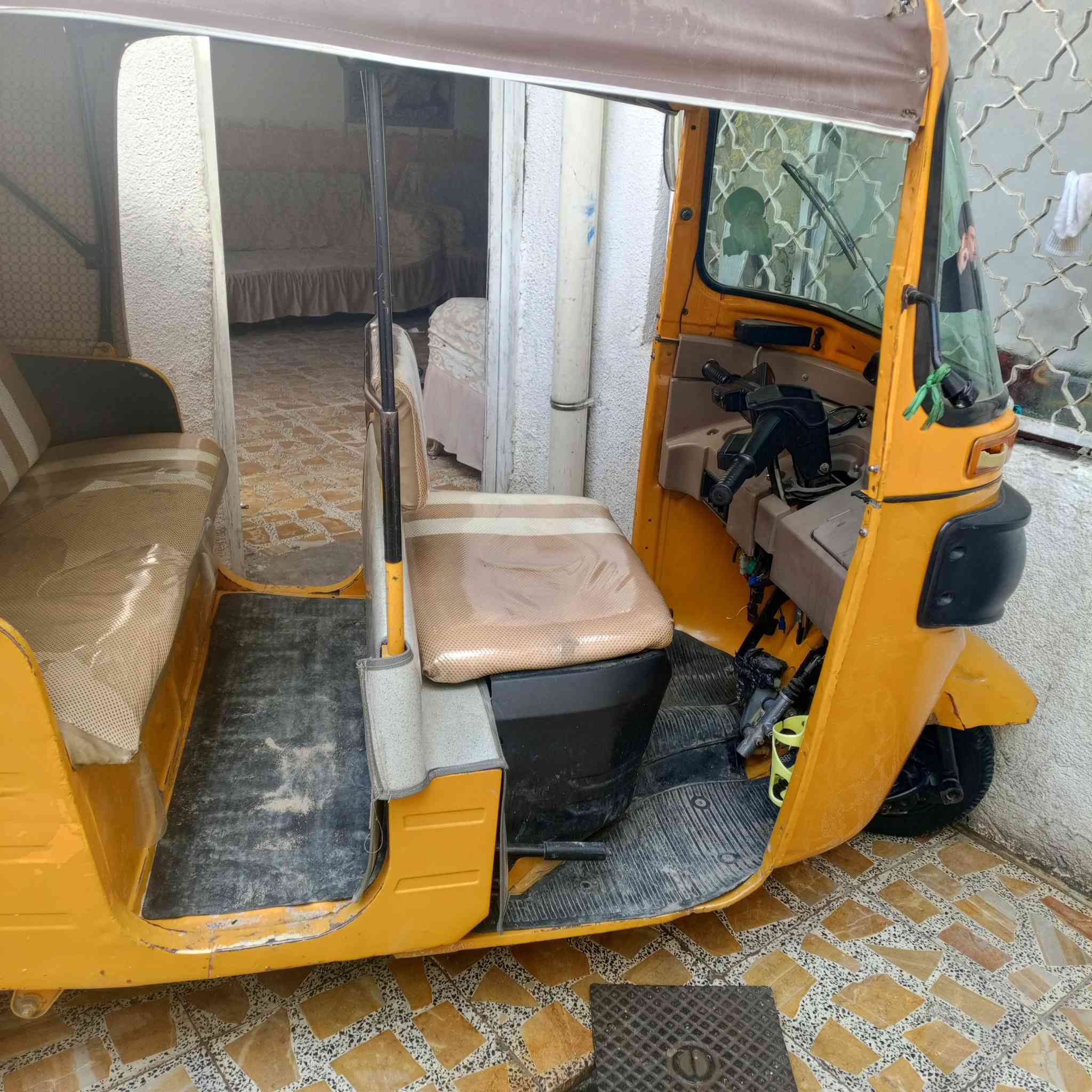 سلام عليكم تكتك 2020 مرقم تحويل
ثاني يوم بيه بل صفحه صبغ تكتك نضيفه الله شاهد
مكاني بغداد   ***********  متواجد واتساب
