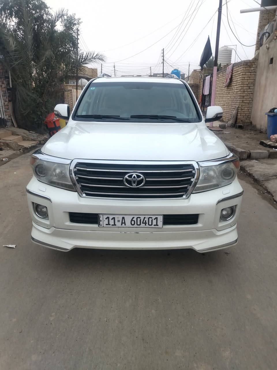 السلام عليكم لاندكروز ٢٠١٣ بريم اصل مكينه ٨ سلندر ٤٦٠٠ كفاله عامه من الصبغ والضربه ماشيه ١٩٠ الف حقيقي السعر ٣٧٠٠٠ دولار اي استفسار الاتصال على الرقم ***********
