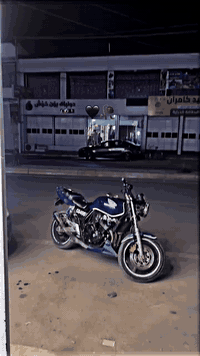 Cb400
محرك /كهربايي/ گير /سه وت/ بخار /سه رف/ شرط اوراق كامل سعر٩ ورقه مجال
مكان كركوكا


**إذا كنت صاحب هذا الإعلان وتريد حذفه لأي سبب، رجاءا أرسل رسالة إلى الدعم الفني**