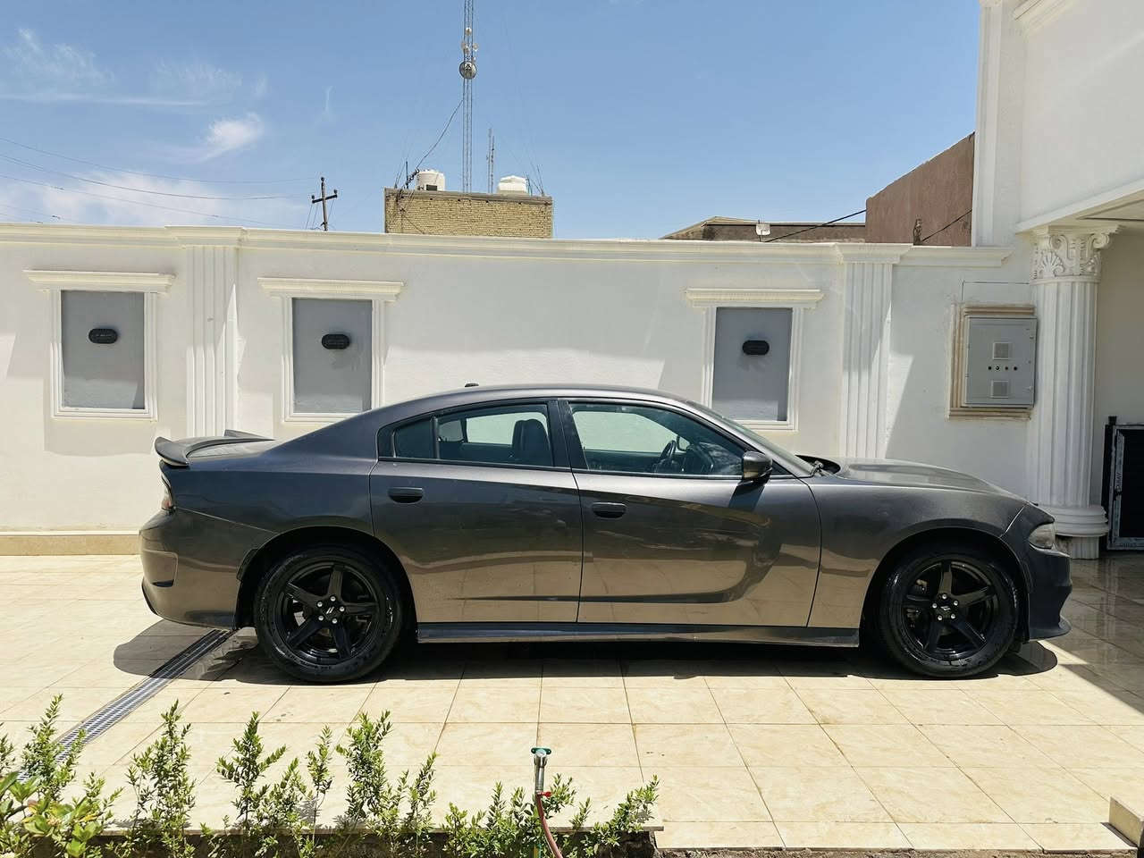 سلام عليكم جارجر 2021 البيع فقط
سياره كفاله عامه عده البنيد صبغ وما يعتبر صبغ مو محدث البنيد 
سياره حادثها فقط الدعاميه وشويا من البنيد فقط السونار مرفق ويا المنشور 
السعر 188 وبيها مجال جدن بصيط ماكو هيج سعر وموديل وحادث بل خير الصير من نصيبه 
سياره فول عده الفتحا جيتي 
كشنات جلد حضن 🤗 
تشغيل عن بعد 
محرك 3600 🚀 
سياره تو ويل 
كشن ذاكره متحرك حين تشغيل 
كامره دواره بلاد 
شاشه كبيره 
ويل كب 18 ابو الخسفه تنسه اسم طسه 
هواي مواصفات بيها 
العنوان بغداد الدوره البعيثه 
الهاتف ***********
