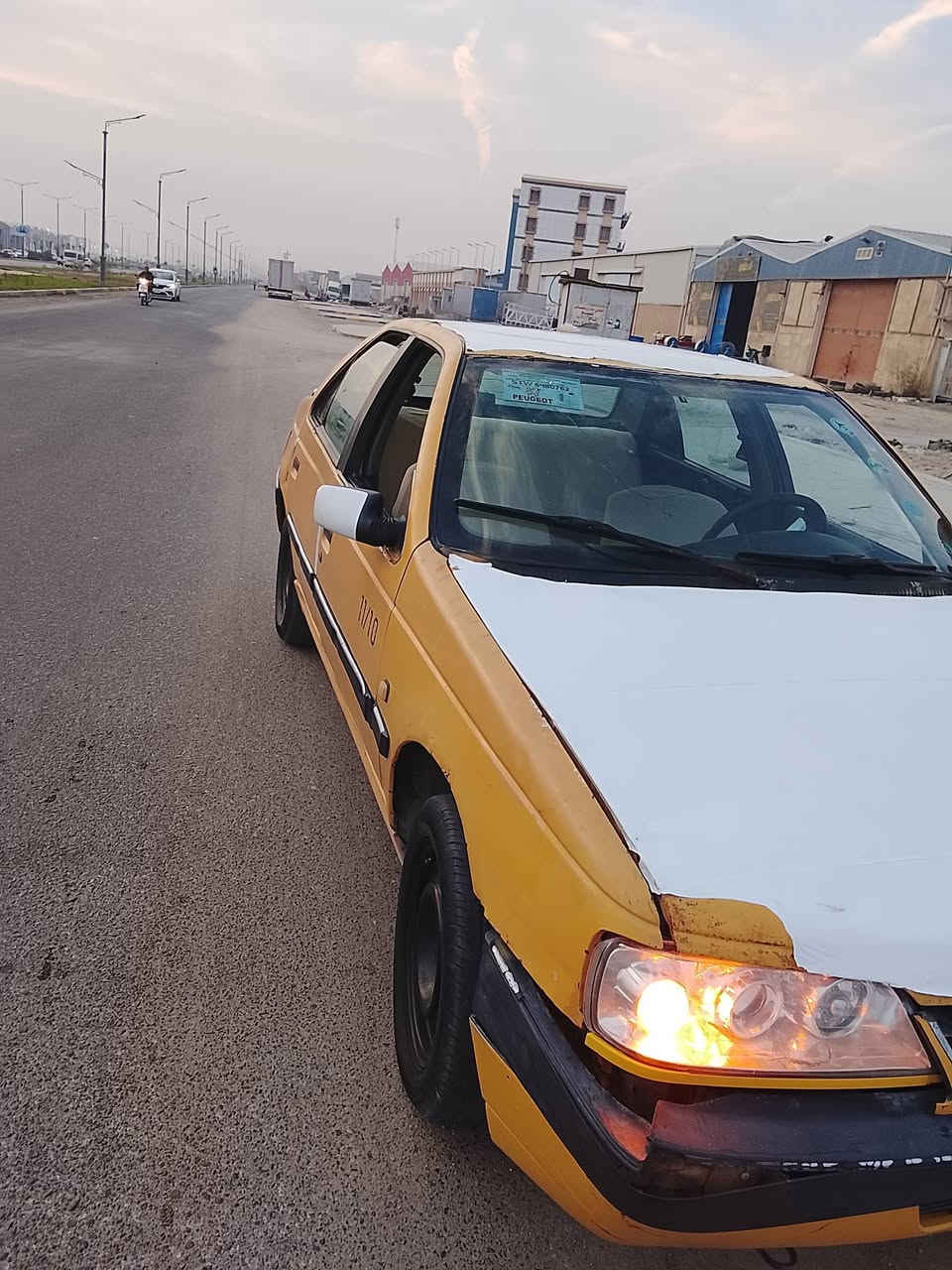 بيجو 405 مديل 2010 تجديد سنويه تصفير هيئه وغرامات  عليه الك الصافي السيارة شوف العين مكان السيارة البصرة ابي الخصيب حمدان السعر 17 ورقه الموشراي لا يدخل رجائاً خوان للاستفسار تصال ***********
