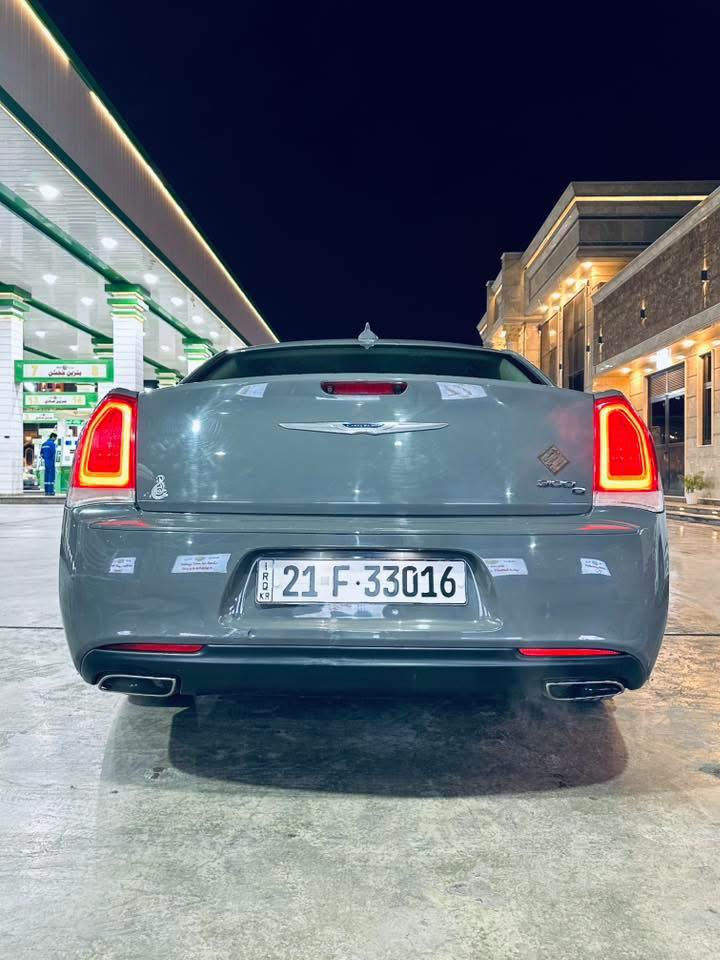 سلام عليكم أوباما موديل2019 ماشية120 حادث خشم جاملق فقط   *********** مكان بغداد  لعبيدي غير متواجد على الفيس  تصال فقط￼
