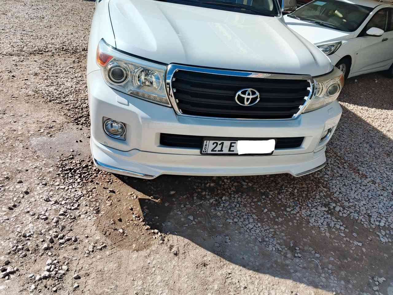 سلام عليكم                                                                    لاندكروز 2012 ساز اصل.                                                السيارة جديدة كلش وماشية 140 ماكو وحدة نفسها بل عراق ماشية 140. وياها بصمتين إصليات                          السيارة فول معروفة مواصفاتها                                           سعر 385 🫰.                                                            السيارة مقفولة مكان السيارة بل نجف                               الرقم. ***********
