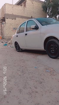 ساينا موديل 2020 مكفوله ماشيه 79لف بسمي رقم بغداد الجديد حره 077033647...