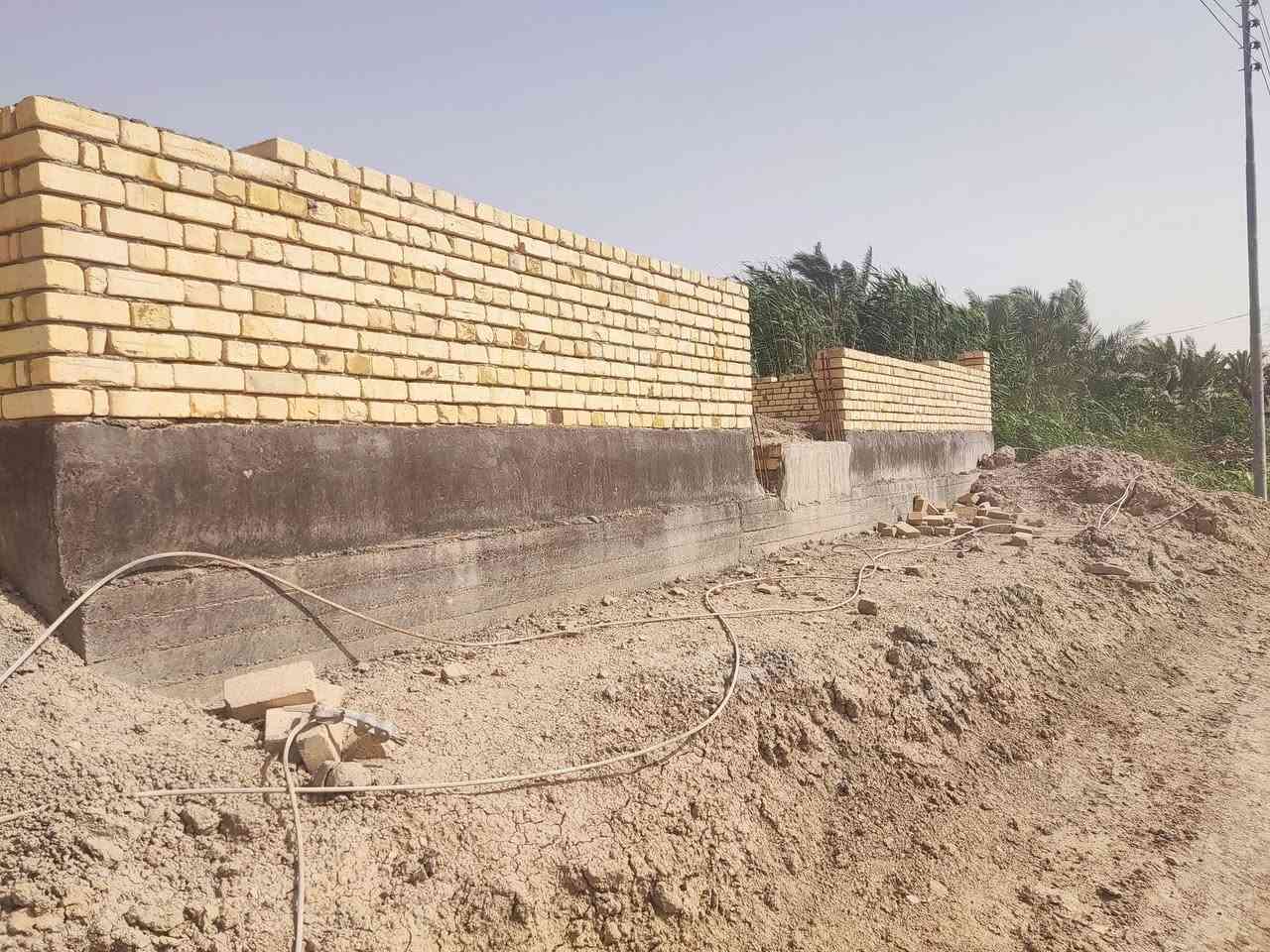 السلام عليكم
بتلو زراعي مساحة 165م
الجزيرة الاولى خلف الاسعاف الفوري
رباط 60×40 شيس ابو 16 درجة اولى
البتلو ملبوخ ومزفت ومدفون
ومبني فوق البتلو تقريبا دبلين طابوق
ماء وكهرباء اباب البيت
عالي عن الشارع
شارع 10 متر
بصف الركن
ثاني بيت عن  شارع 20 الرئيسي
يحتوي ع غرفة كبيرة+صالة +ديوانية+مطبخ حار وبارد+صحيات داخلية وخارجية+مخزن+مناور 2
وكما مبين بالخريطة والصور

السعر 38 وبي مجال بسيط
***********
