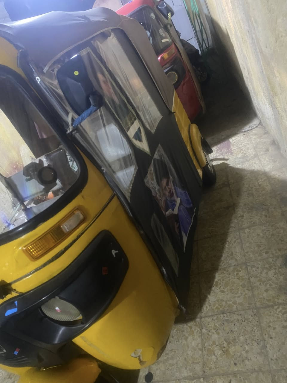 ‏سلام عليكم تكتك
‏للبيع خير من الله رقمه سنوية ثاني يوم تحويل باسمي إنجليزي موديل 16تكتك خير ￼ من الله قبل للشارع السعر أربعة وميه وبها مجال
‏￼حك جيه  مكاني حي اور سده مال غرير رقم الهاتف   ***********
