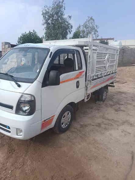 اسلام عليكم منقولي 2019 ماشيه 168 تايرات جداد 
بيه باب مبدل بيه ضربه بل ربيعيه مابيه كل نقص سنويه. ساقه سنه تحويل. كبل محرك كير شرط رقم قادسيه المكان ديالئ شهربان امام. ويس قراء مياح 
السعر 95 *********** مستعجل عله بيعه
