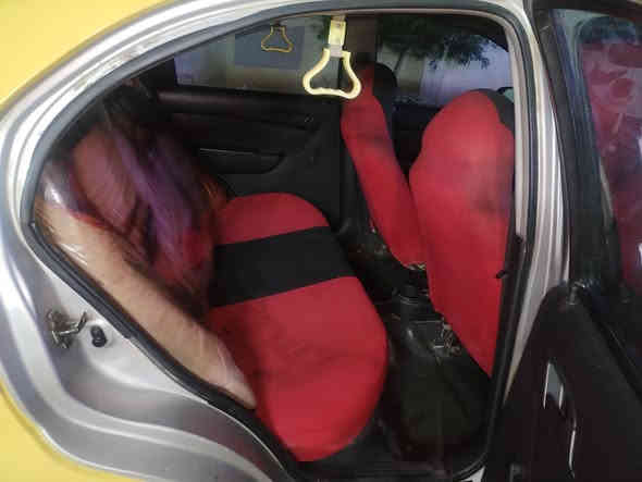 السلام عليكم
افيو للبيع موديل 8
بدون ضرر هيئه وغرامات مصفرة
كير ومحرك شرط 
رقم بغداد مشروع وطني الشرعي بل موصل 
كاربون ويها 
السعر 55 وبيها مجال
التوصل عل رقم 📱 *********** بي وتساب
