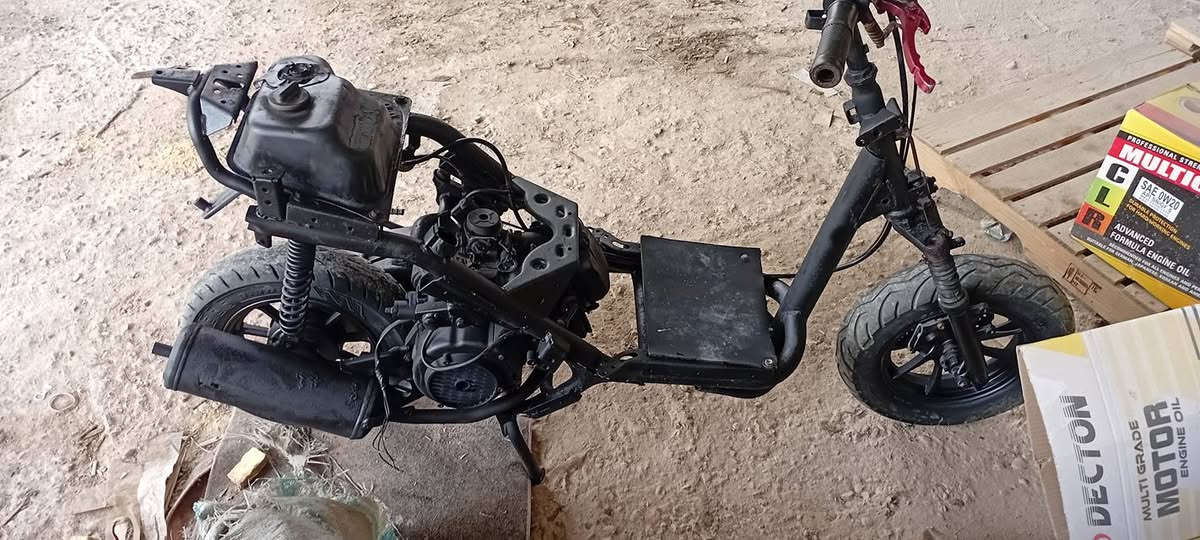 fs صيني
مكينة حلوة 
ناقصها بس كويل وعقل.
ب100
مكاني ابو الخصيب حمدان.


**إذا كنت صاحب هذا الإعلان وتريد حذفه لأي سبب، رجاءا أرسل رسالة إلى الدعم الفني**