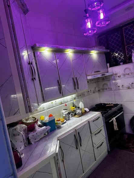 دار للبيع طابوصرف ١٢٠ متر ركن على ٣ شوارع....
موقع حي الكرامه قرب المستشفى..
غرفتين وصاله واستقبال وصحيات ...
بناء جديد سقف عكاده سعر ٩٢  ***********
