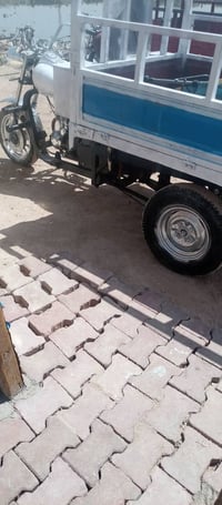 ستوته البيع امتيار رقم وسنويه السعر 900وبيه مجال 07829326928