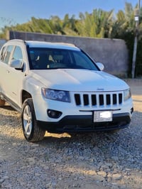 جيب كومباس • ٢٠١٦ • ٩٦ الف