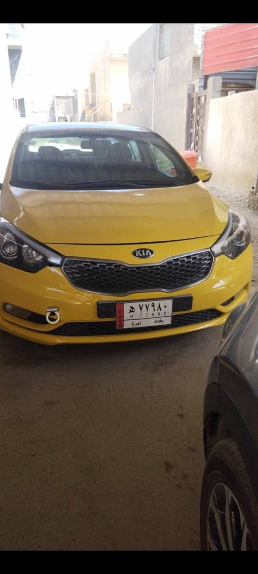 السلام عليكم شباب فورتي 2015مصفره من كلشي بسمنه سنويه ماساقطه تحويل ثاني يوم اريد مراوس فورتي خصوصي 2016او2017اني مكلف بنشر للاستفسارعلى صاحب سياره ***********
