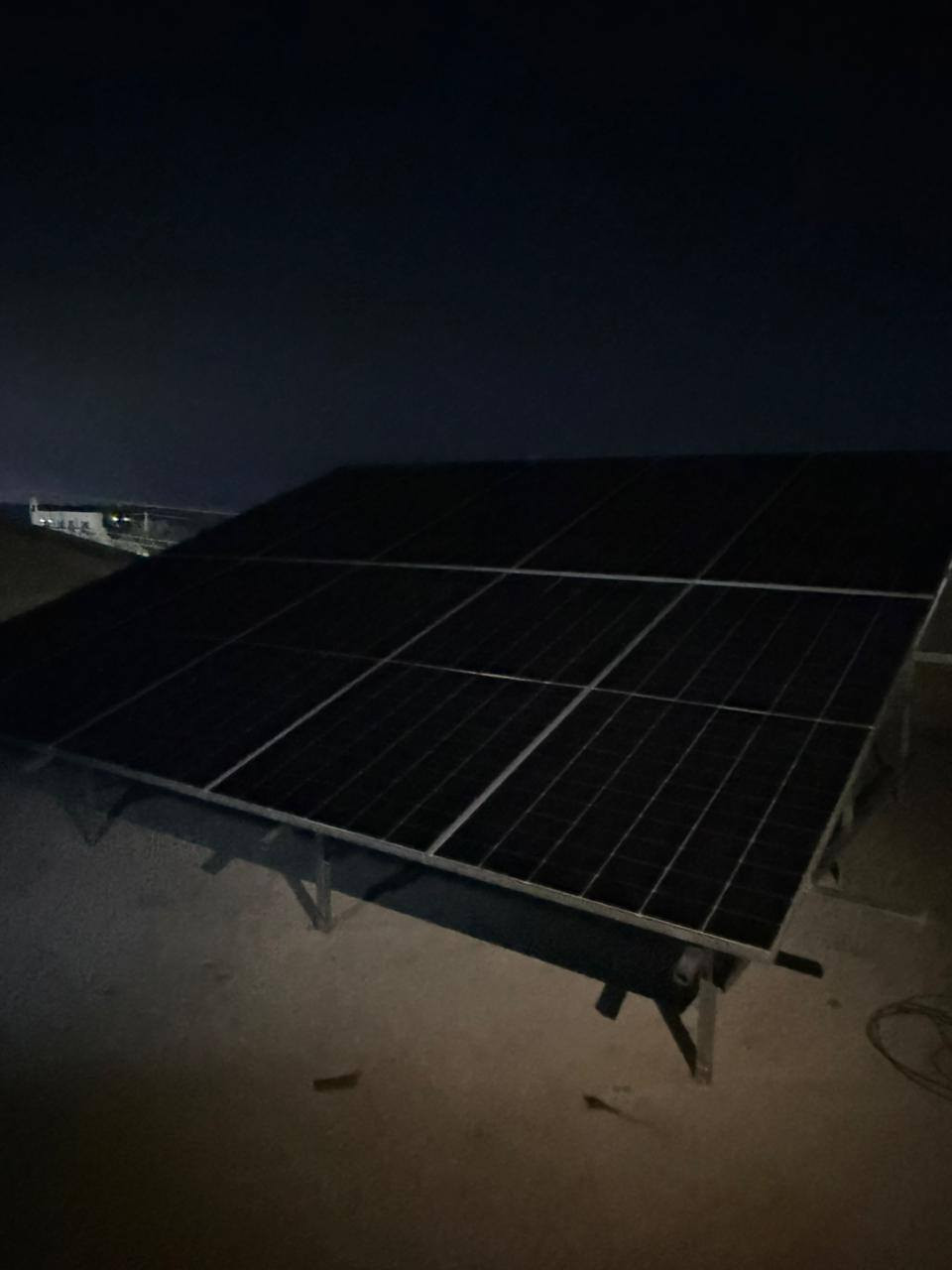 عملنا اليوم في بلد /يثرب
قام #مركز_دجلة_للطاقة_الشمسية بتجهيز وتنصيب منظومة طاقة شمسية لبيت الاخ ابو نسيم بتاريخ ٦/٢/٢٠٢٦ 
عنواننا صلاح الدين تكريت القادسية الشارع العام 
الانبار الرمادي شارع ٦٠
للاستفسار//
***********
***********
