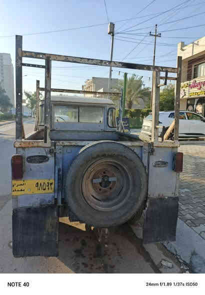 السلام عليكم سيارة لاندلوفر حمل بغداد حي الحسين شغالة وتمشي كير ومحرك بلاديات سعر 15ورقة وبيهه مجال رقم صاحب السيارة***********
