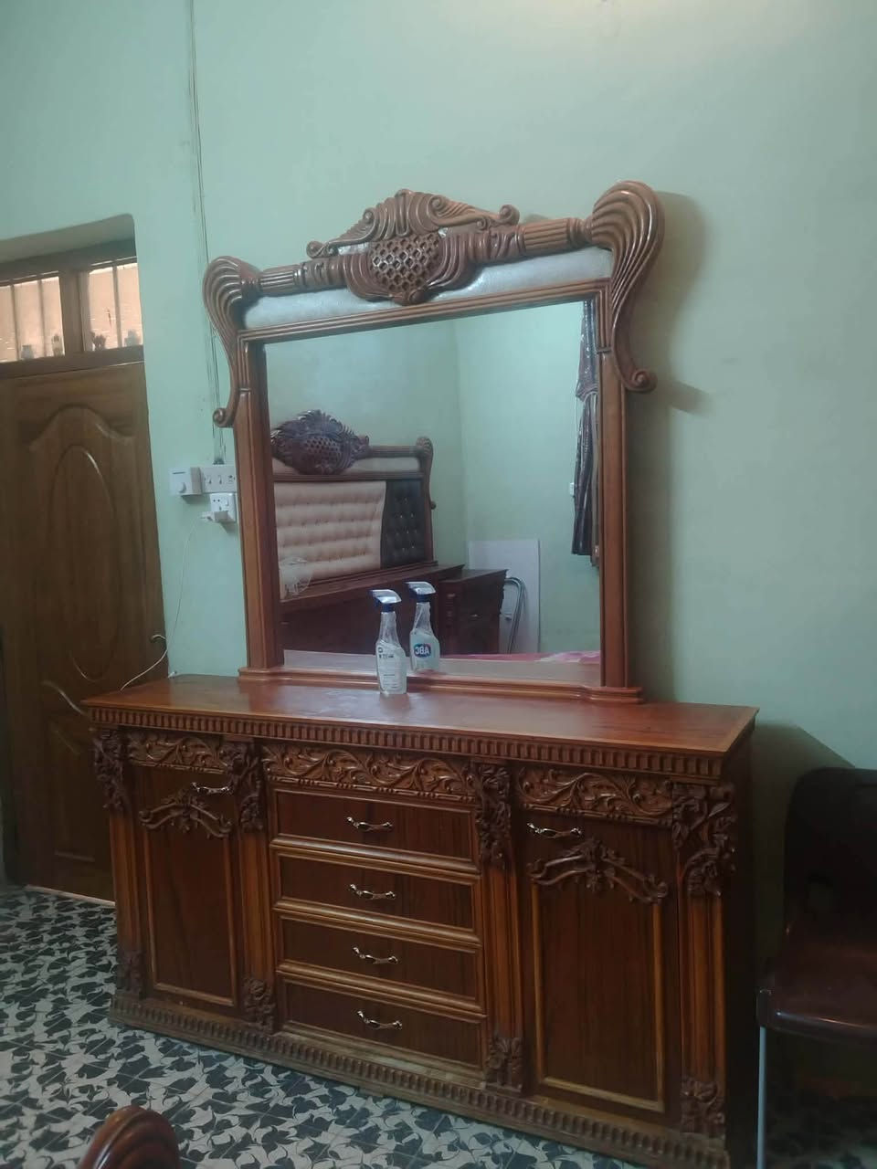 وعندي هاي ب٩٠٠


**إذا كنت صاحب هذا الإعلان وتريد حذفه لأي سبب، رجاءا أرسل رسالة إلى الدعم الفني**
