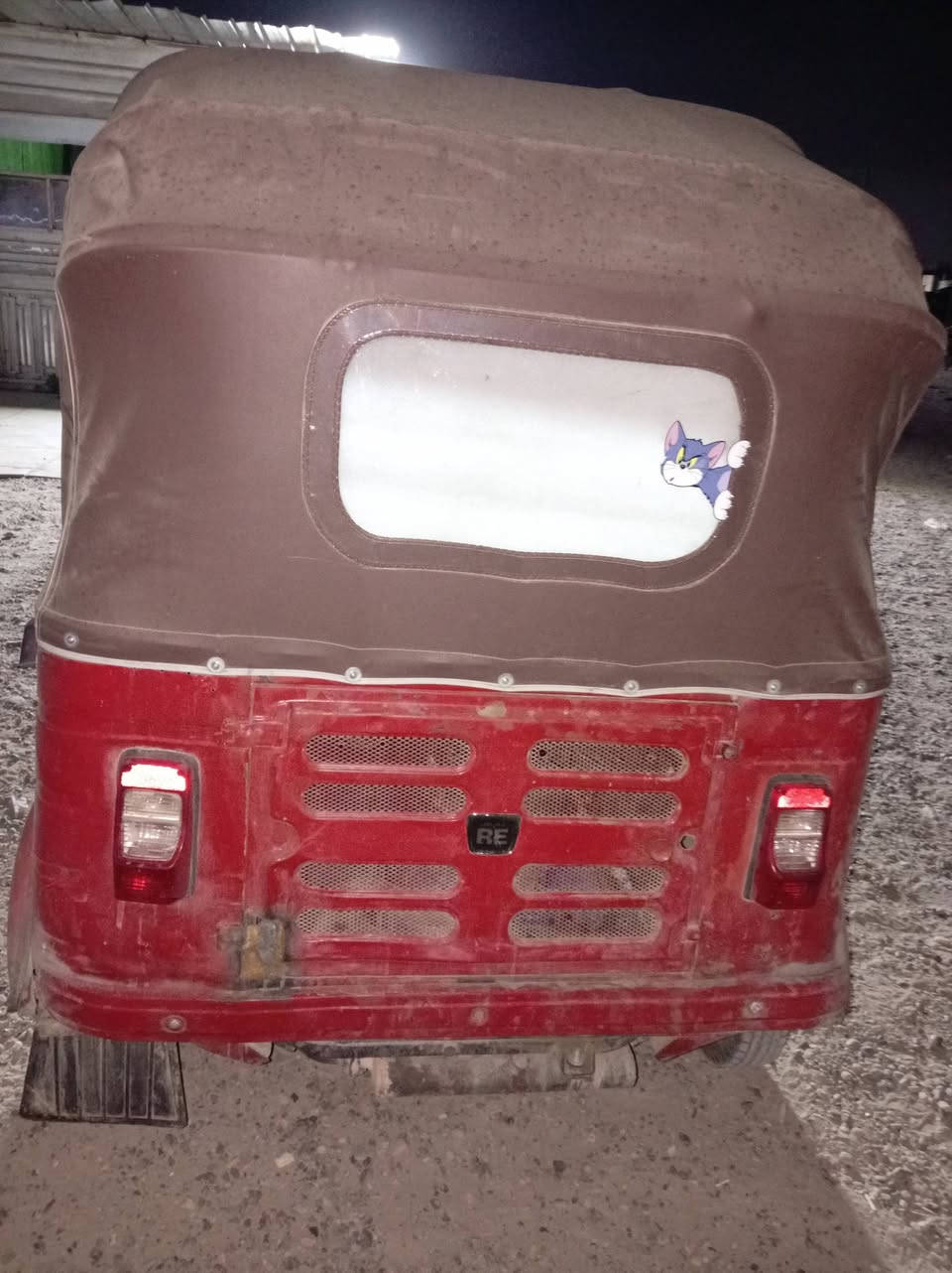 السلام عليكم تكتك للبيع موديل 18 السعر 3.250 المكان بغداد الزعفرانيه شارع المعهد هذه رقمي
***********
