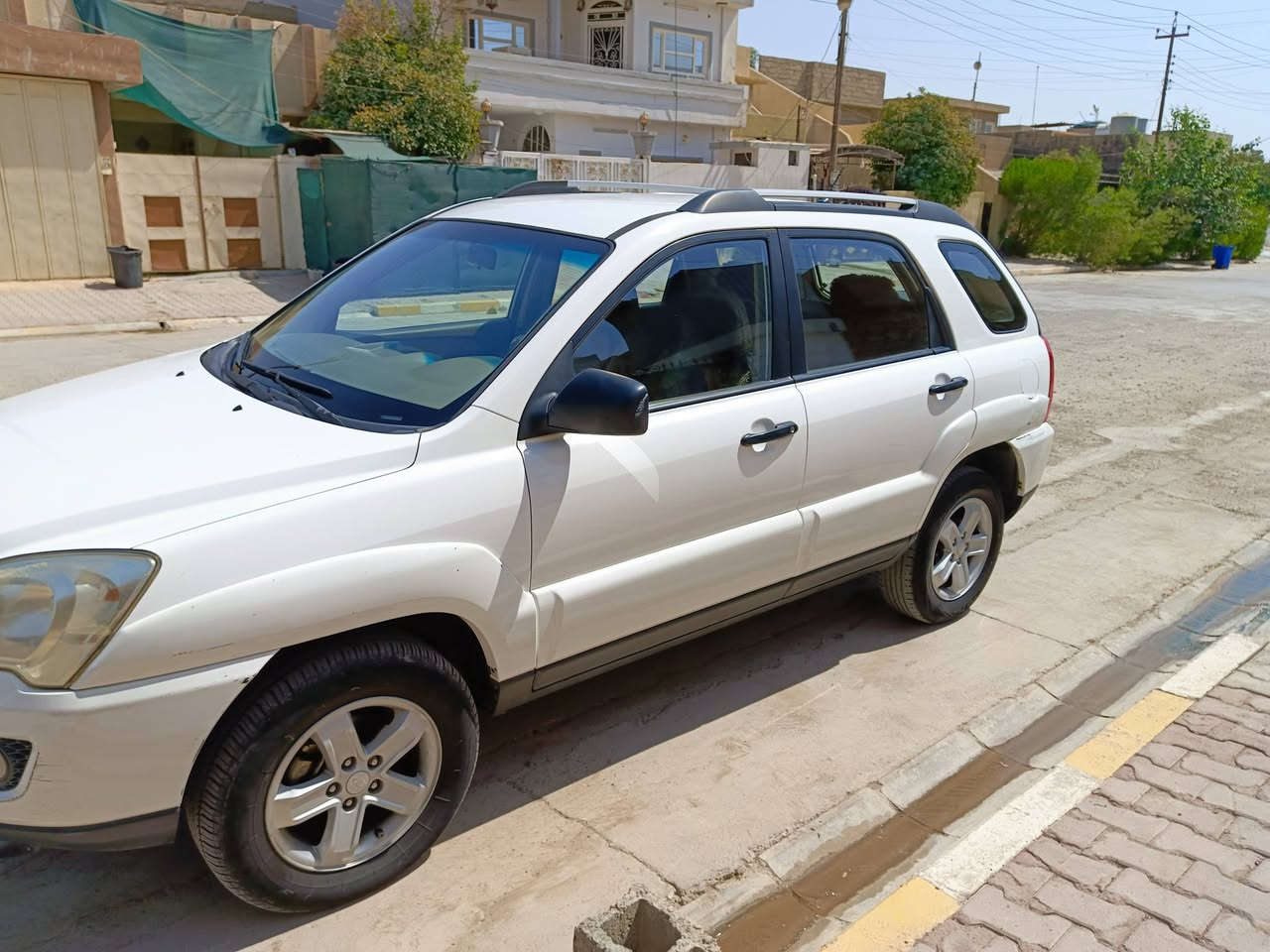 سلام عليكم سبورتج 2009 خليجي للبيع 🛑
محرك 4 سلندر 2000 كفالة كير ومكينة 🛑
السيارة مكفولة من الصبغ والتبديل 🛑
رقم السيارة سليمانية 55492 وسنوية باسمي تحويل مباشر🛑
تدفئة وتبريد شغال والكهربائيات شغالة شاشة تاب🛑 
السيارة ماشية 200 الف🛑
سعر السيارة 120 وبيها مجال للشراي 🛑 للاستفسار اتصل على هذا الرقم ***********🛑
