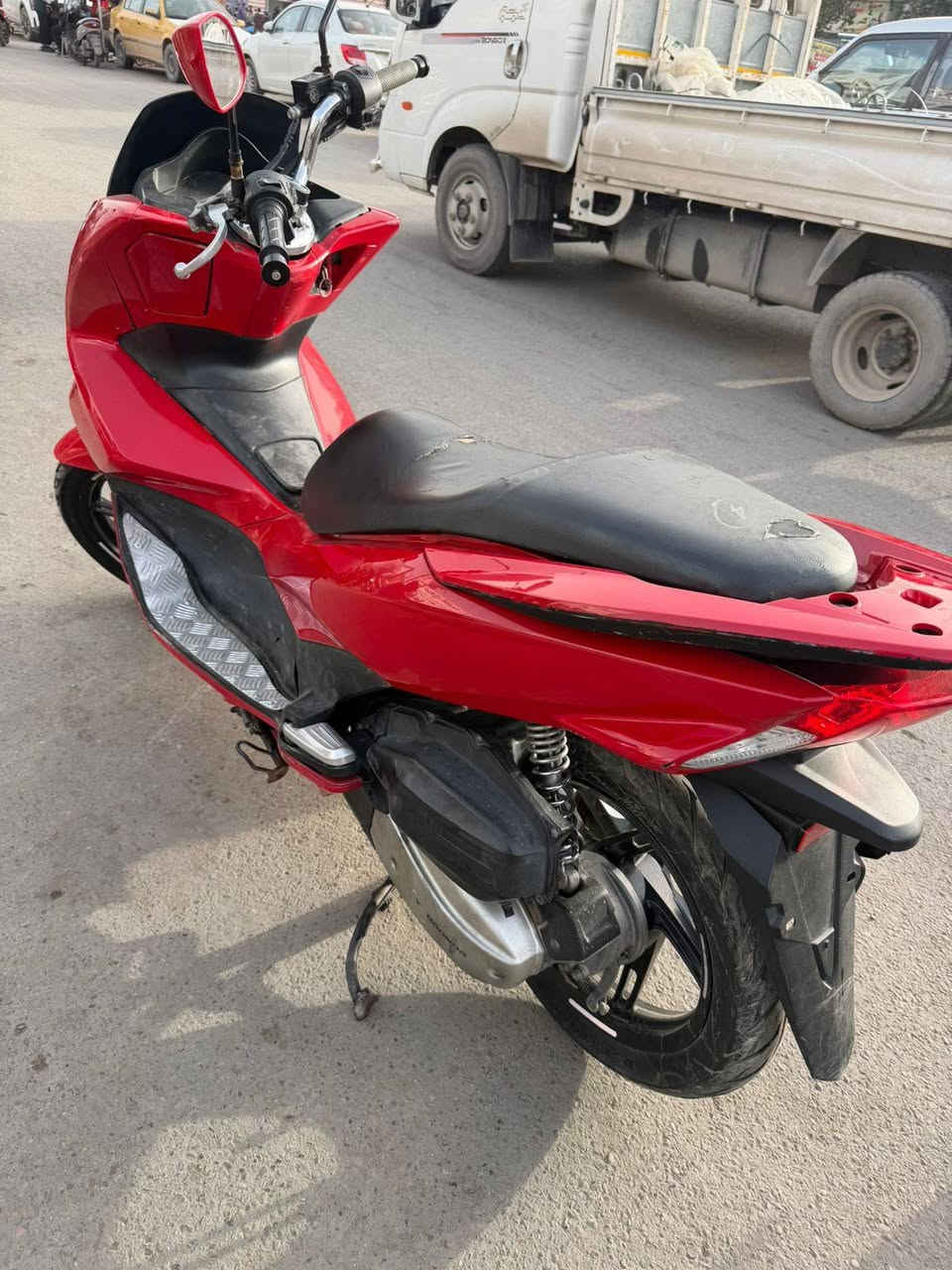 السلام عليكم دراجه بي سي اكس نظيفه سعرها 1,300 ***********
