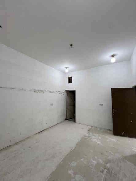 #يعلن_مكتب_الاصدقاء_الأستثمار_العقاري_في_البصره
عن توفر : للايجار

بيت للايجار في حي الاصدقاء ع شارع الشعيبة العام مقابل ياسين خريبط 
طابقين مساحة 200م
الاول يحتوي ع غرفتين وصالة ومطبخ واستقبال وكراج وصحيات 
الثاني يحتوي ع غرفتين وصالة وحمام 
وسطح 

سعر الايجار :900الف

يرجى: الاتصال على الرقم التالي                      
‏‎          واتس اب 
     ***********

‏‎ #عنوان_المكتب: البصرة - ياسين خريبط - شارع الشعيبه
