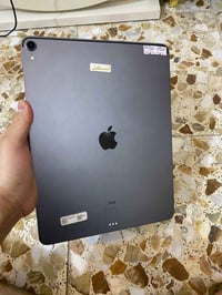 أيباد برو 13 انج اصدار 2018 ذاكرة 256  يشغل ببجي 120 فريم فول سلاسة بد...