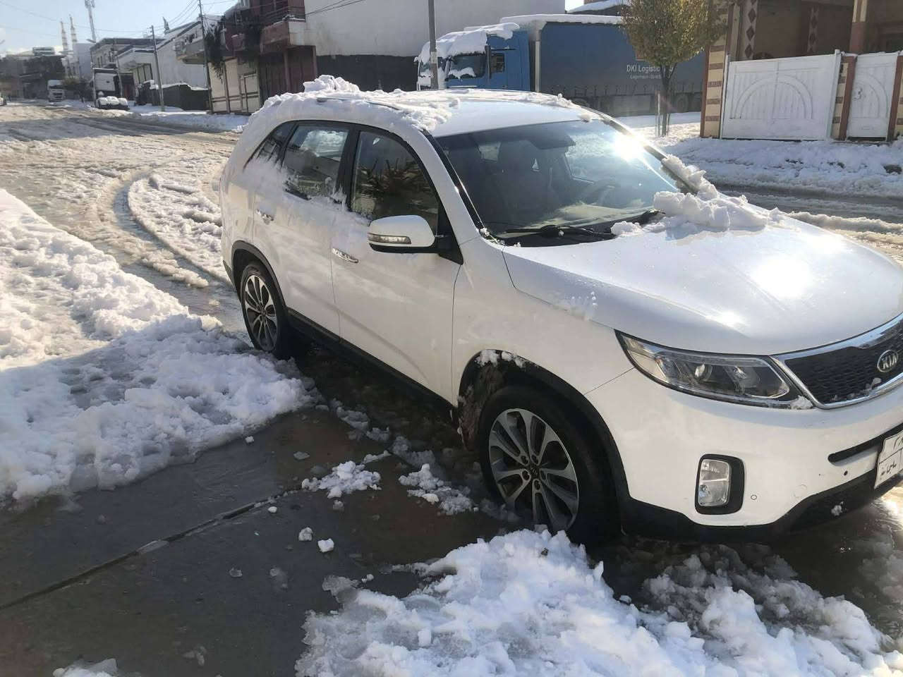 کییا سۆرینتۆ مۆدێل 2015
4پستۆنە،گێڕومەکینە بەشەرت(تەنهامەکینەی کراوەتەوە) بێ بۆیاغ و بێ تعدیل 145000ڕۆیشتوە، سارەکە یەک دەستە و هی ماڵێیە،
بەسمەیە
ئۆتۆماتیک و عادی
ناوزەردە
سو کان ڤلیۆم 
ئیکۆیە
قفڵمەرکەزیە،سەنەوی تا 2027 ڕەقەم سلێمانیە
نرخی 185وەرەقەو معامەلەی تێدایە
ڤایبەرووەتسئەپوتلیگرام
*********** رانية, السليمانية
