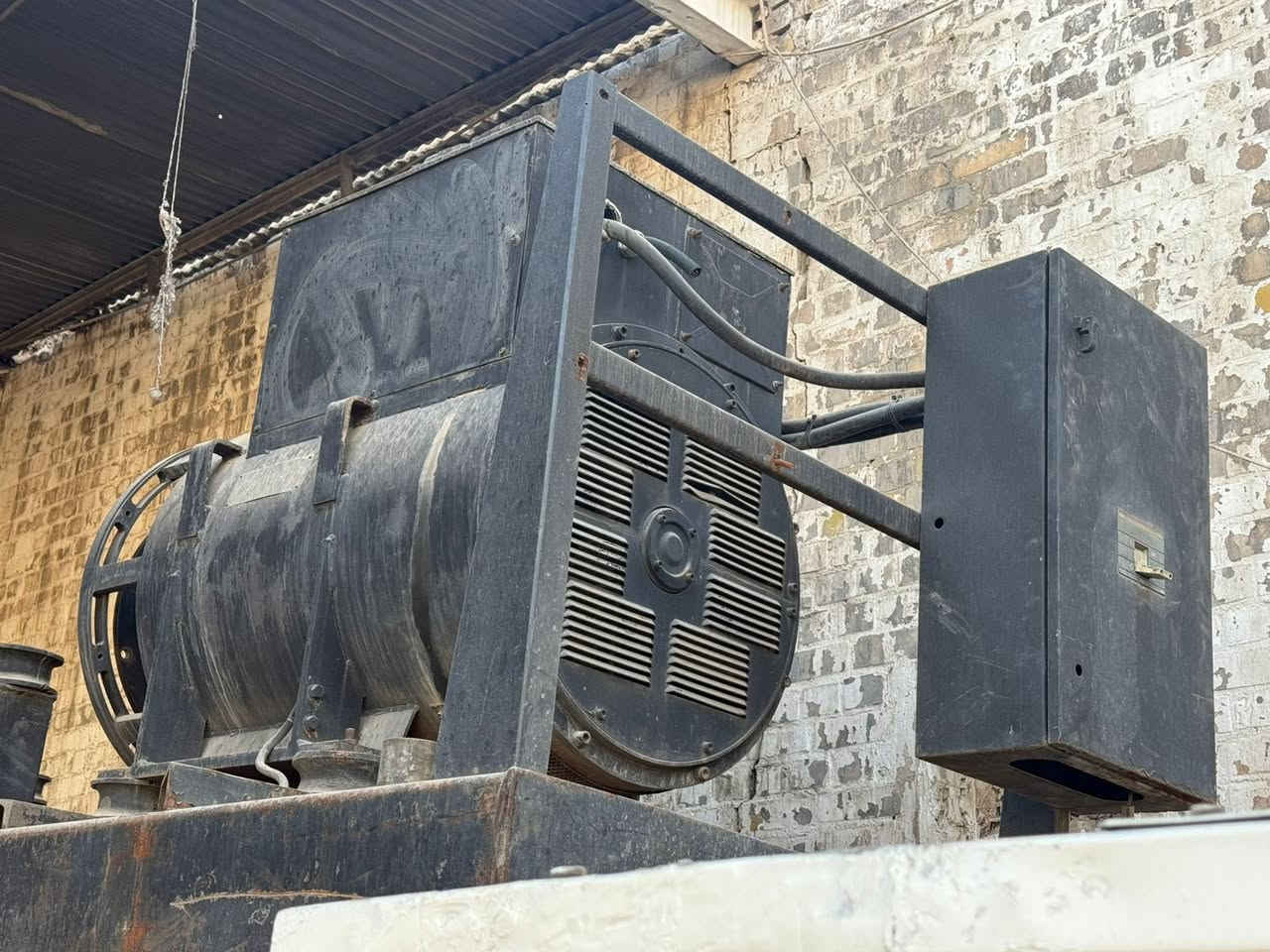 سلام عليكم
توليد 650KAV للبيع السعر 45$ وبي مجال اي استفسار اتصل وبيك خير وتدلل 
***********6
