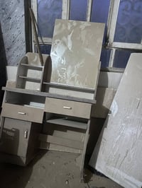 للبيع • سعر مناسب • خزائن