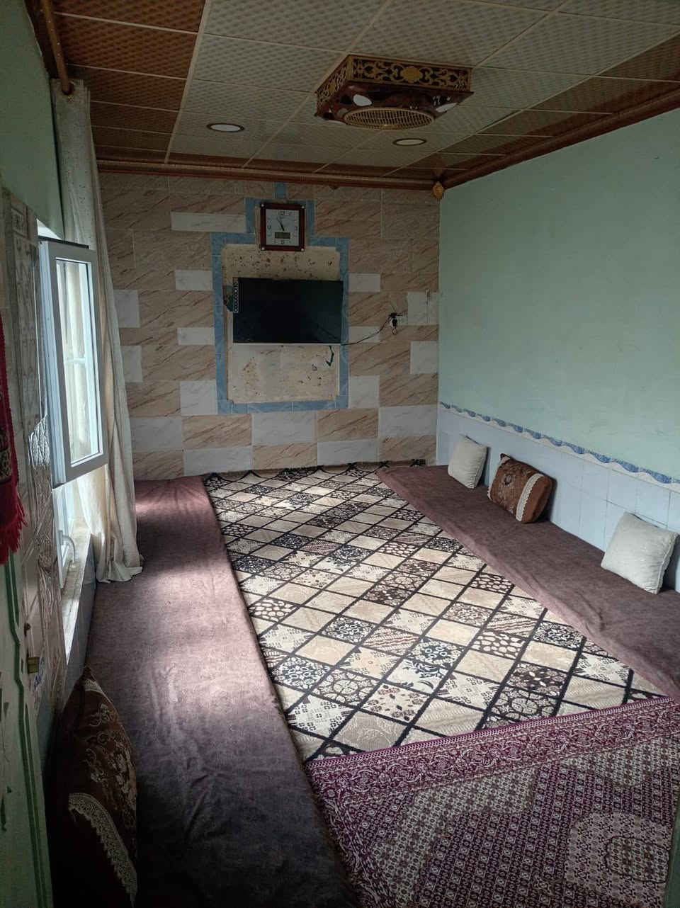 دار للبيع طابو ملك صرف 

الموقع / حي التاخي خلف اسواق روكان 

المساحة / 125 متر 

للاستفسار اكثر مراجعة مكتب الرحمن للعقار قرب جامع الشهداء مقابل مدرسة صدى العراق الابتدائيه 

او الاتصال على الرقم 

***********
