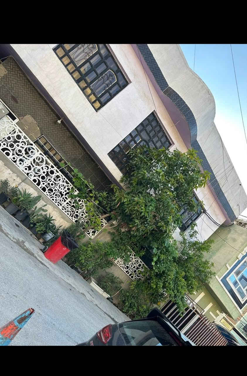 بيت  للبيع  بغداد  سبع   ابكار  مقابل  مركز  شرطه   الصليخ    ٩٠    متر     استفسار***********
