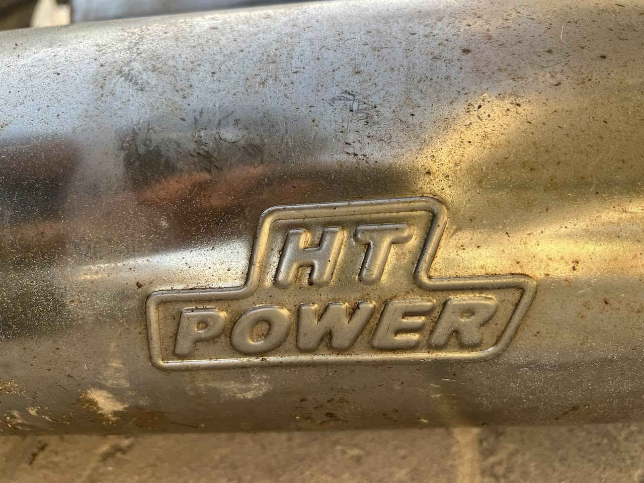 اكزوزات HT POWER نضيفات شغالات وياهن جهاز تحكم مالتهن  السعر 250 وبي مجال


**إذا كنت صاحب هذا الإعلان وتريد حذفه لأي سبب، رجاءا أرسل رسالة إلى الدعم الفني**