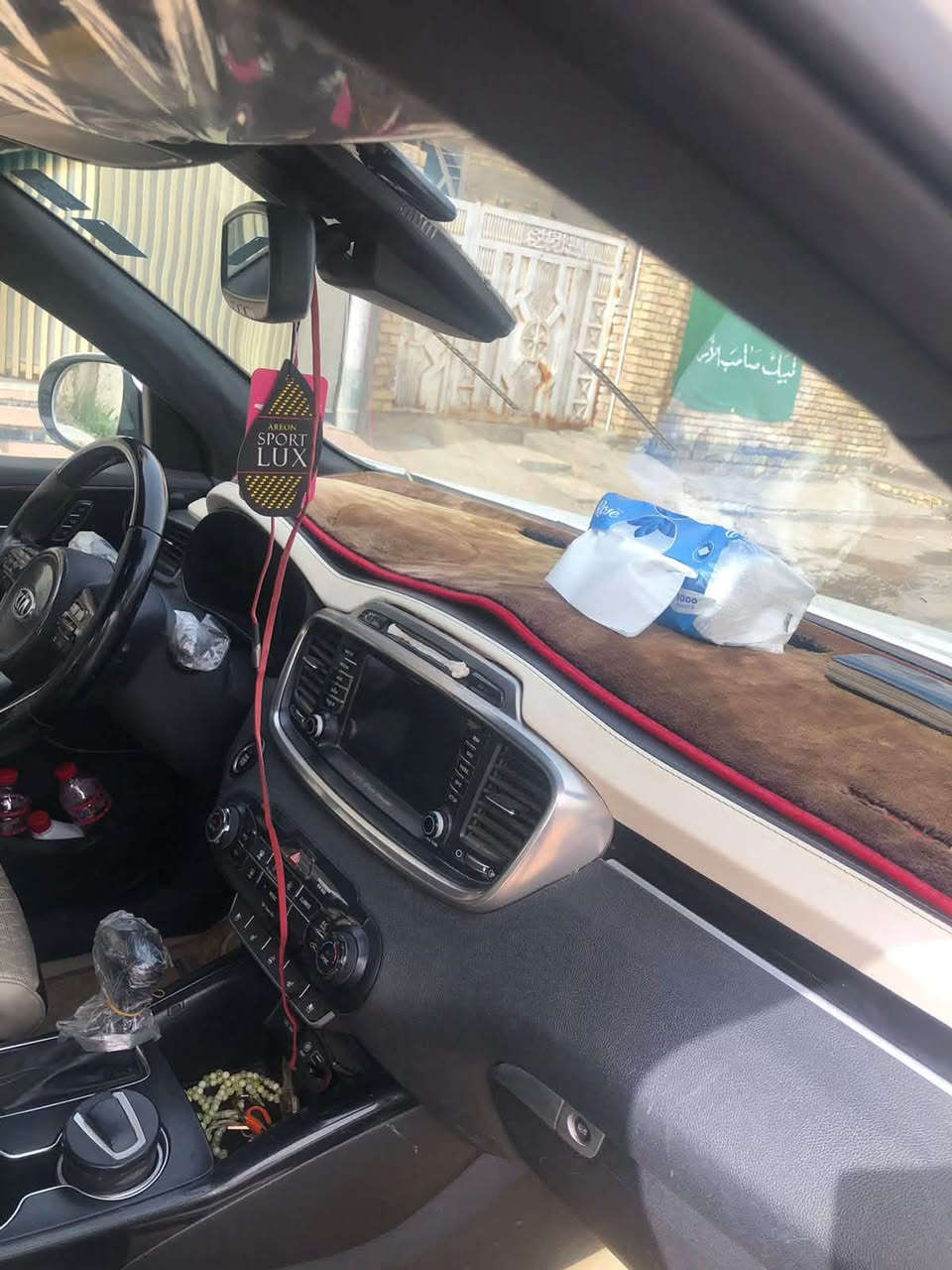 سلام عليكم سورنتو امريكي  بيها صبغ فقط الصونار وياها  تبريد عاطل بيه ليك سعر ١٩٠$  بيها مجال بغداد جميله هاتف ‭***********‬ سيد كاظم
