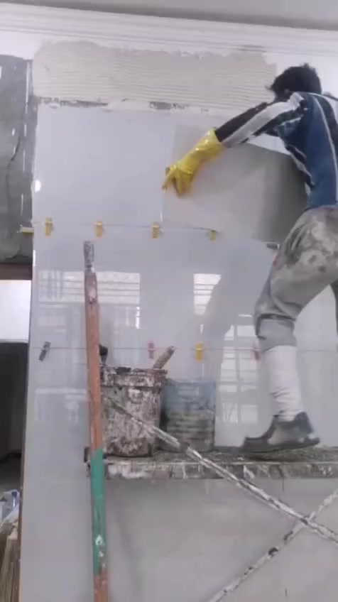 شغل سيراميك درجه اولى متفرغ حاليا *********** متر وبليوميه
