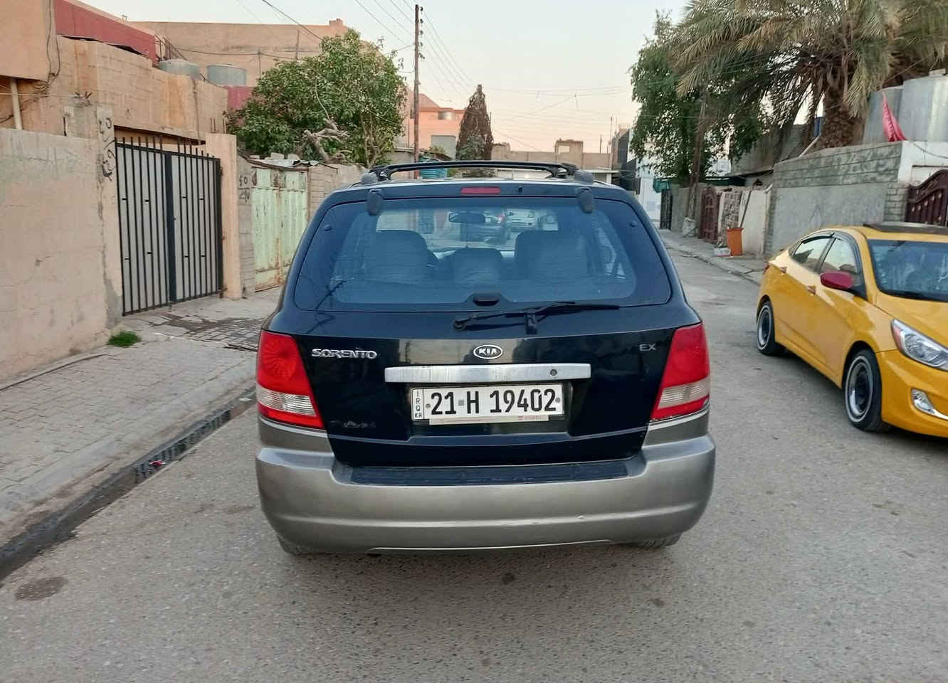 السلام عليكم سورنتو كير محرك شرط صدر جديد تخم تاير جديد غرفه جديده كهربائيات كله شغاله رقم سليمانيه دولي هزه سنويه جديد شرط التحويل بيع ومراوس السعر ٩٥ وبيها مجال *********** صلاح الدين العلم
