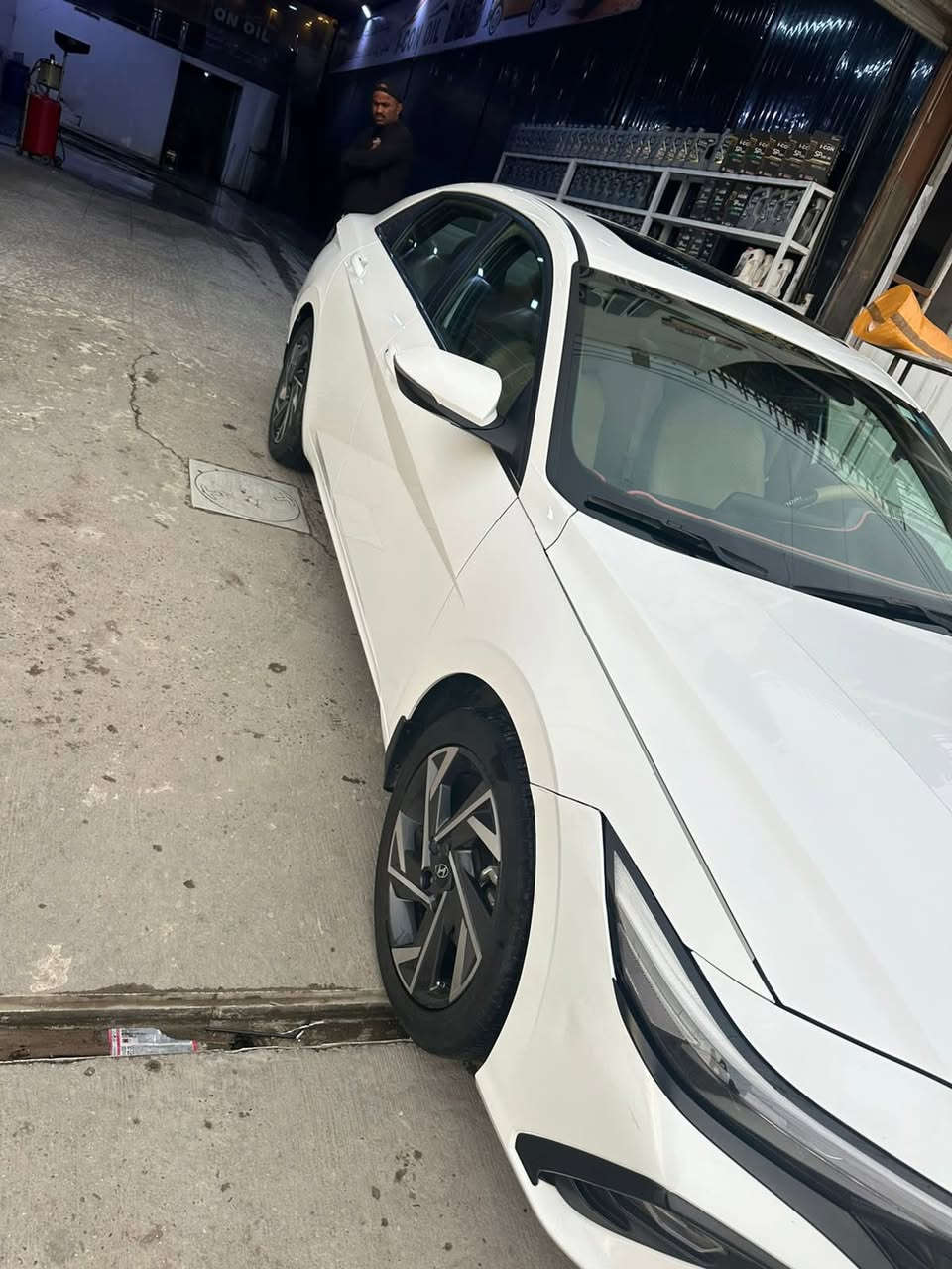 النترا 2025 كوري  اصل فول
محرك 2000

فتحة 

السياره مكفوله وباقي المواصفات معروفه 

السعر 195

رقم الهاتف

‭0782 839 6765‬

التاجي قرب جامعة الرشيد

ملاحضه : مكلف بالنشر التواصل عن طريق رقم الهاتف فقط
