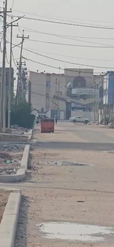 موجود قطعة ركن مساحه ٢٠٠متر في كوت الحمداني شارع ١٠متر السعر ٩٠ بيها مجال تكعد مباشر مع صاحب القطعة التفاصيل خاص او الاتصال على الرقم 
***********
***********
***********
عقارات دارك البصرة ابي الخصيب حي العسكري شارع المحكمة والبلدية
