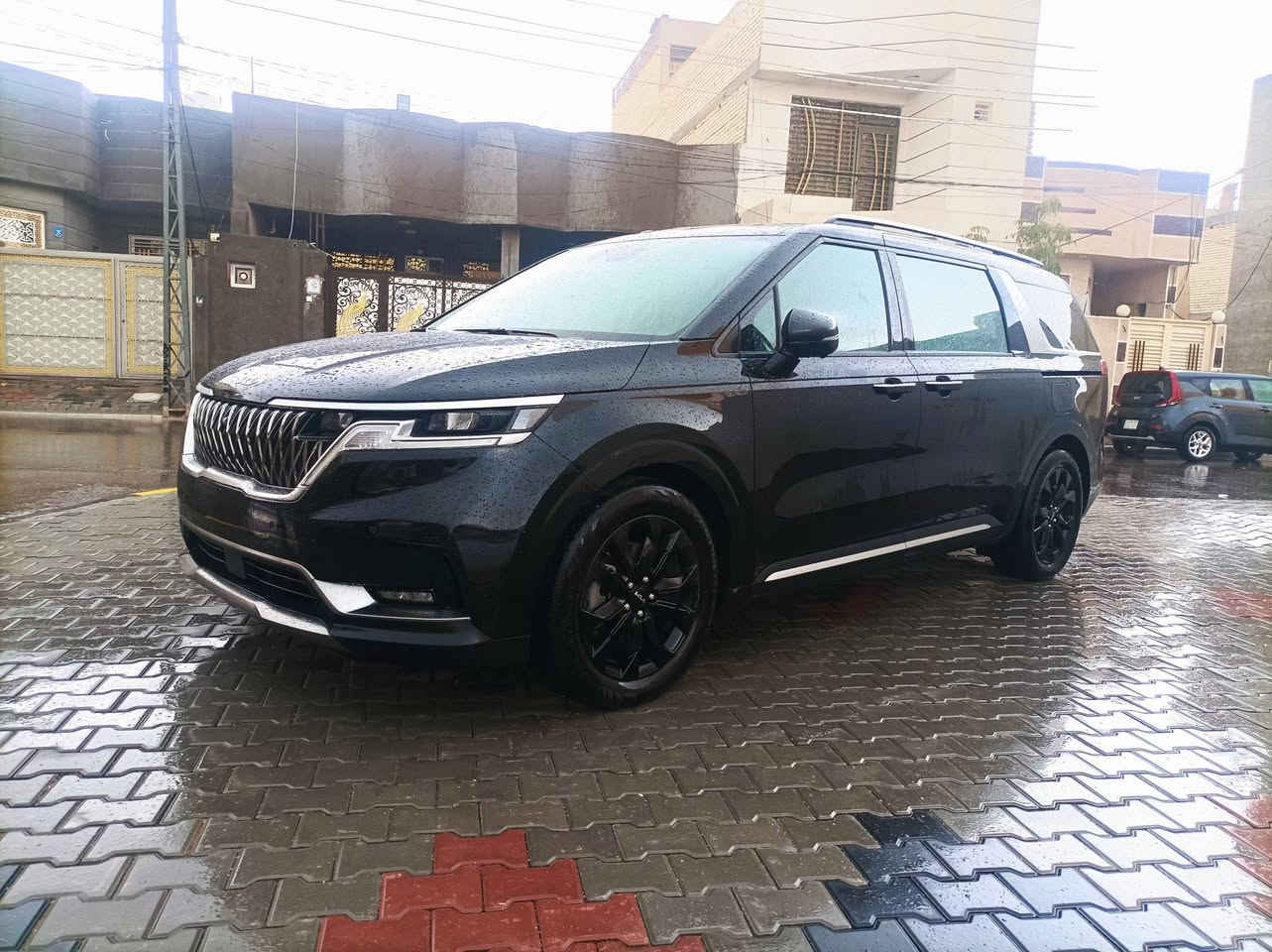 سلام عليكم
كيا كرنفال اس اكس برستيج 
Kia carnival sx prestige 2024
فول مواصفات 
خمس كامرات 
حساسات ٣٦٠درجة
رادارات ٣٦٠درجة
تحديد مسار 
قياده ذاتيه 
تدفئه ستيرن
تدفئه تبريد كشنات امامية والخلفية ايضاً
شاشة ديجتال 
وضعيات قيادة ٤ 
Normal 
Sport
Eco
Smart 
محرك ٦سلندر ٣٥٠٠
وبقية المواصفات المعروفه 
صور الحادث مرفقة
للاستفسار0774999250
العنوان كربلاء رقم بغداد حياك الله شيخ


**إذا كنت صاحب هذا الإعلان وتريد حذفه لأي سبب، رجاءا أرسل رسالة إلى الدعم الفني**