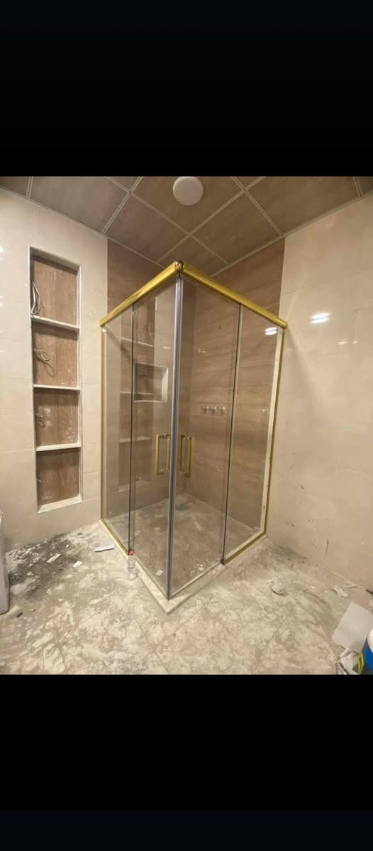 رولكس لأعمال الألمنيوم والزجاج+شاورات حمام زجاج 10ملم مقسى أحدث التصاميم الحديثة ✅ 

للاستفسار واتساب ***********📞
