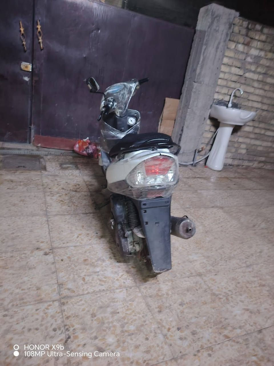 سلام عليكم دراجه للبيع ماكس منغولي دراجه شغل مكان بغداد الاسكان سعر 375 رقم ***********
