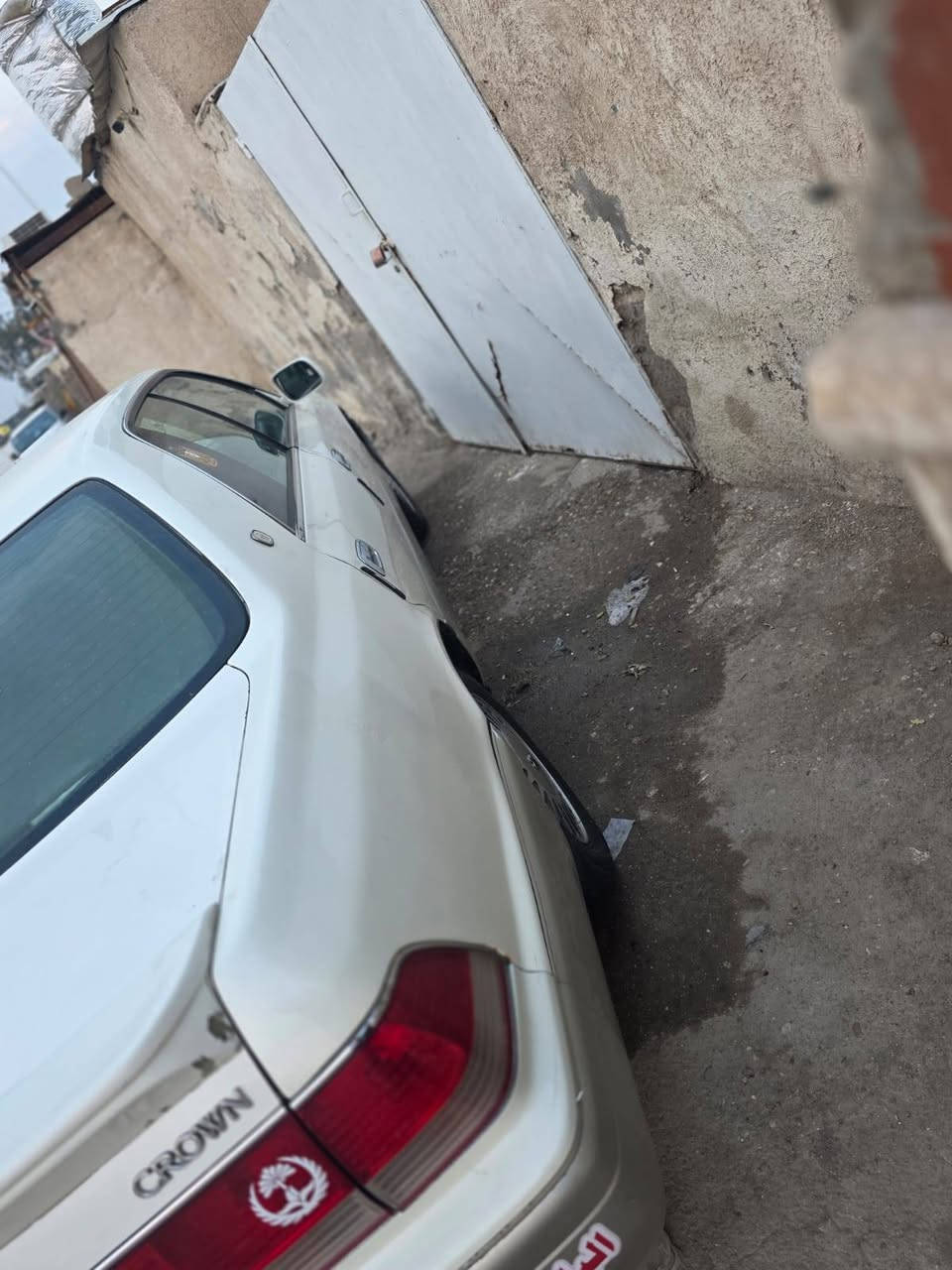 مكلف بنشر...... 0سلام عليكم سياره راس ثور مديل 2000 سياره مكفوله من لكصه ونقل جثه ومن لعيب شرعي سياره بيه طخه بل قباق لبانزين و بل مدكر لمامي طخه بصيطه سياره بيها بدايت تبخير بل مكينه كيره وضفيره جداد توه مشدودات تبريد شغال سعر سياره 95 ***********
