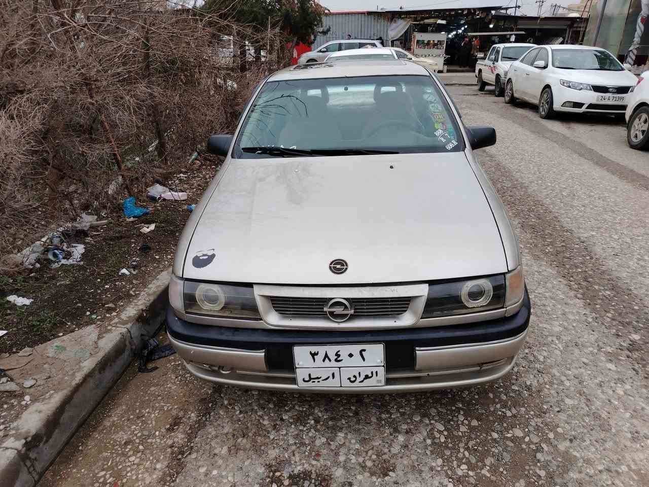 فكترا موديل 93
محرك وكير شرط 

محرك 18 

قفل مركزي .سلايت السعر 38 قفل 

عليها 4 ورقة غرامة تنزل من سعر 

*********** 

***********
مكان بعشيقة
